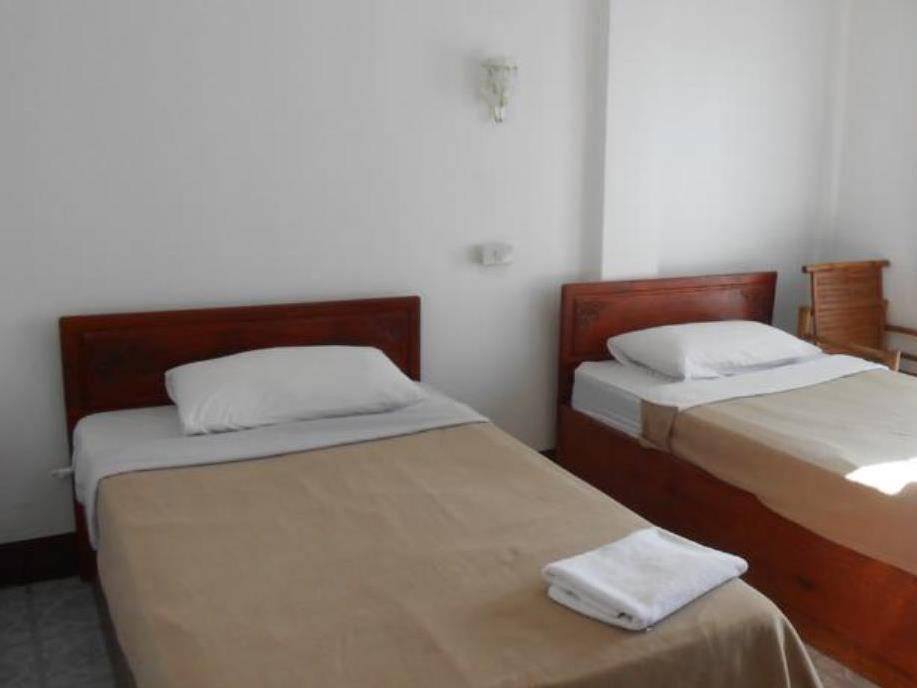 Chanthasom Guesthouse Ban Nongdouang Extérieur photo