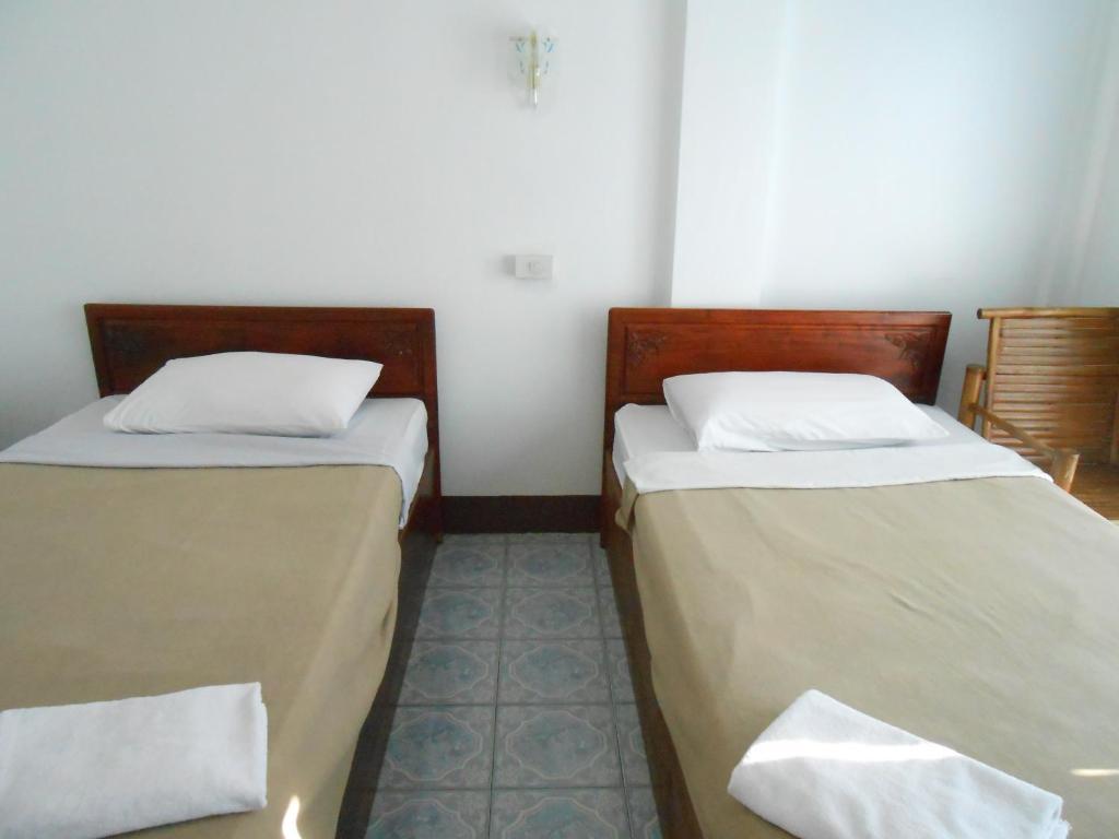 Chanthasom Guesthouse Ban Nongdouang Chambre photo